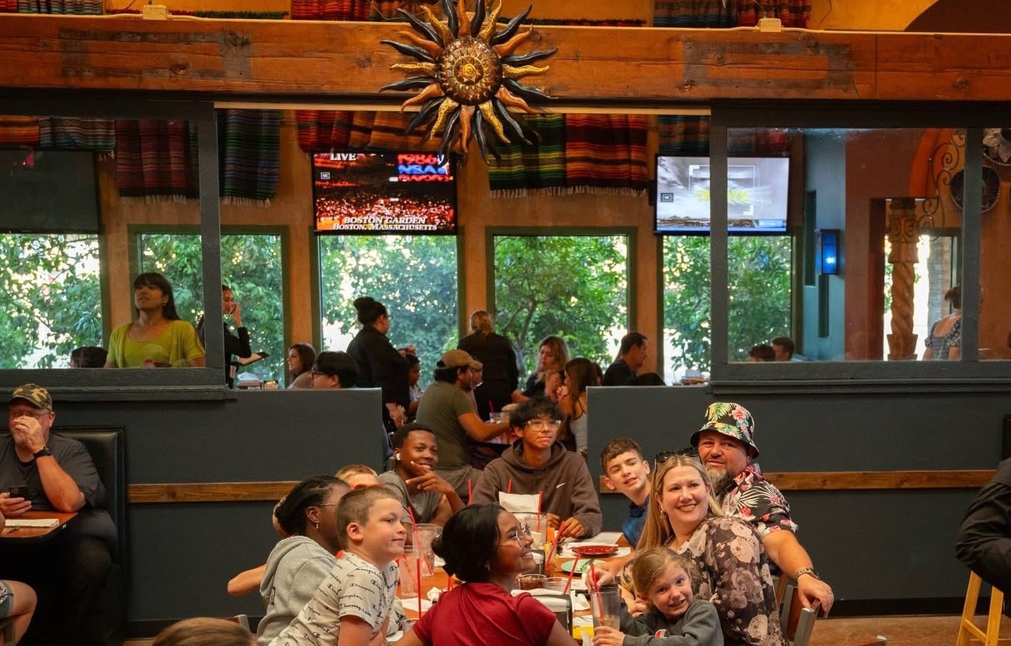 Families dining at Casa Palomino
